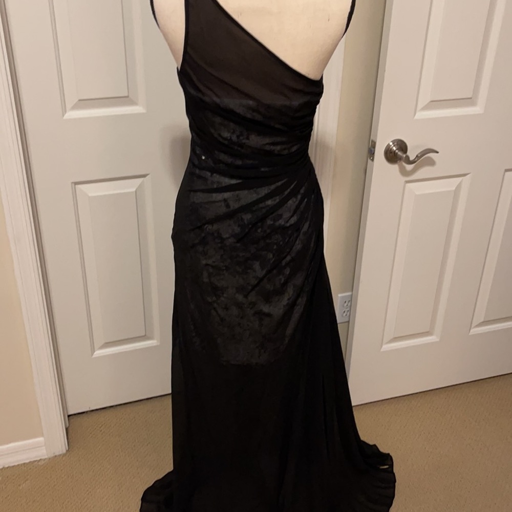 Aidan Mattox One-Shoulder Mesh Overlay Gown - Picture 4 of 9